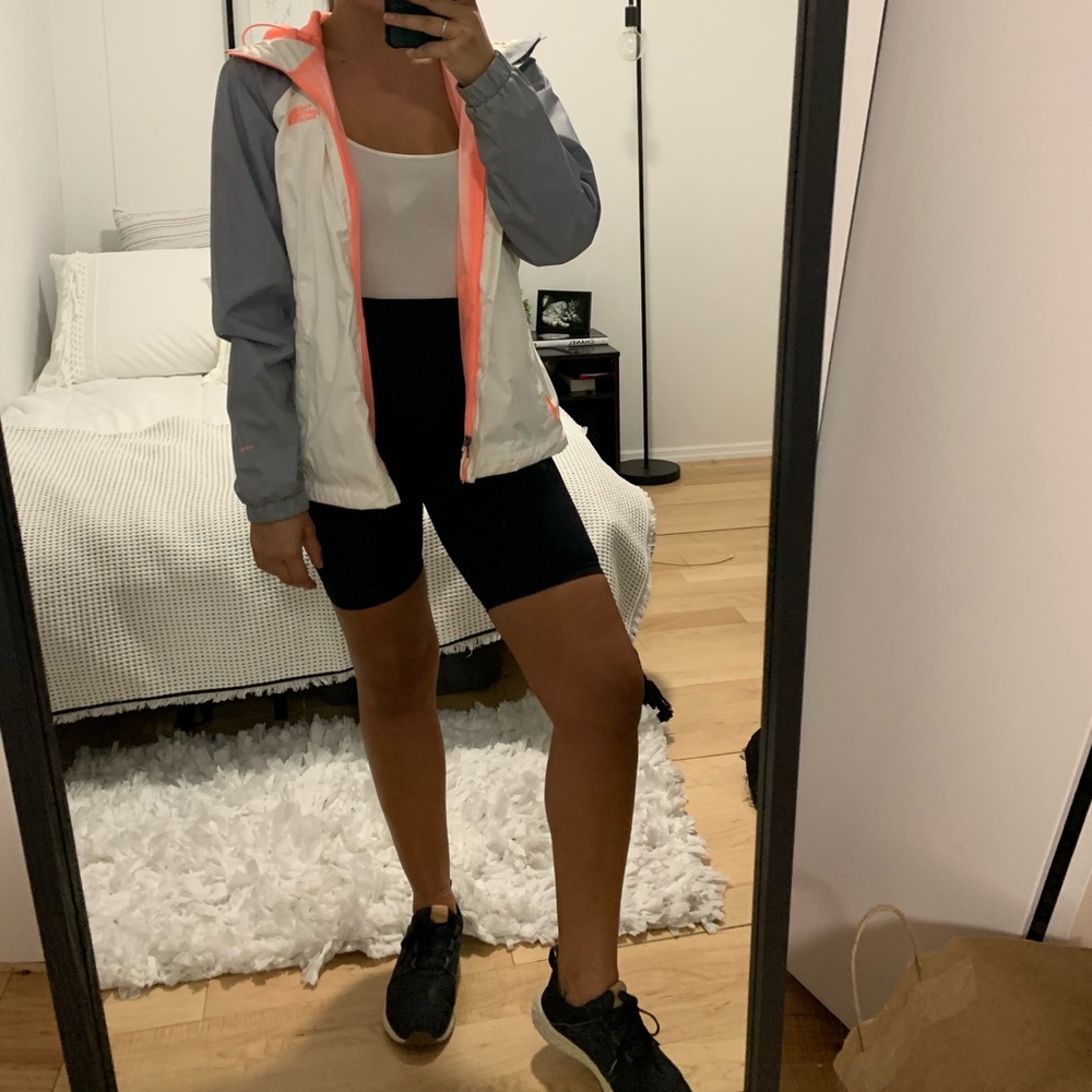 The North Face Hooded Rain Jacket💖🌨⚡️